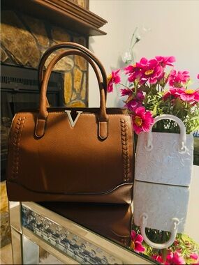 Her Last🤎Time purse 👜